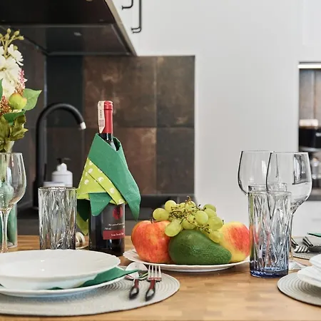 شقة Jagodno Kajdasza Z Bezplatnym Garazem By Renters